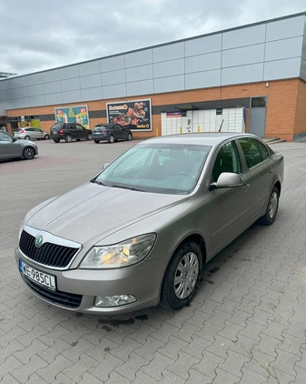 Skoda Octavia cena 25830 przebieg: 183777, rok produkcji 2011 z Warszawa małe 46